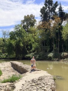 Wandelen langs de Río Guadaíra en de Puente del Dragón